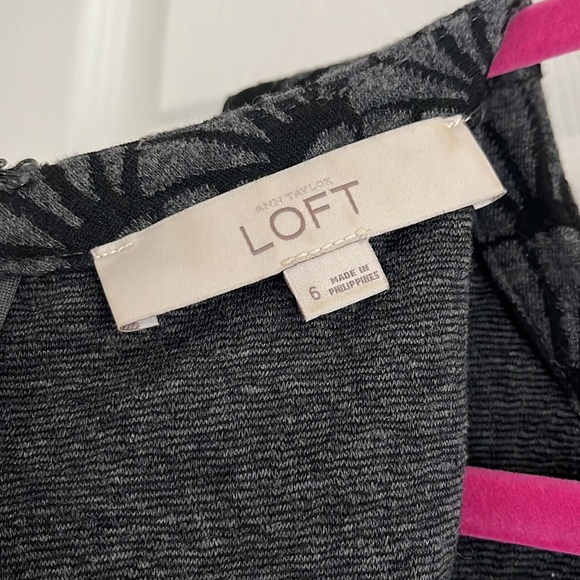 Loft Dress - Picture 4 of 5